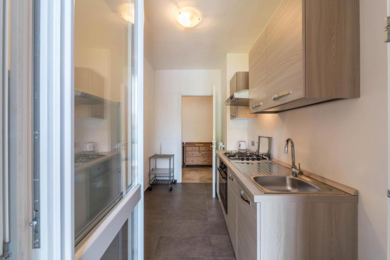 The House With Red Sunsets Apartment Varenna Exterior photo